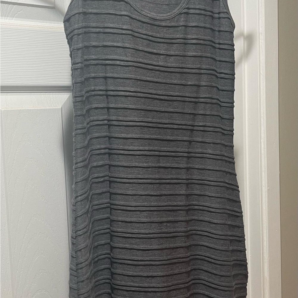 Elegant Gray Sleeveless Dress